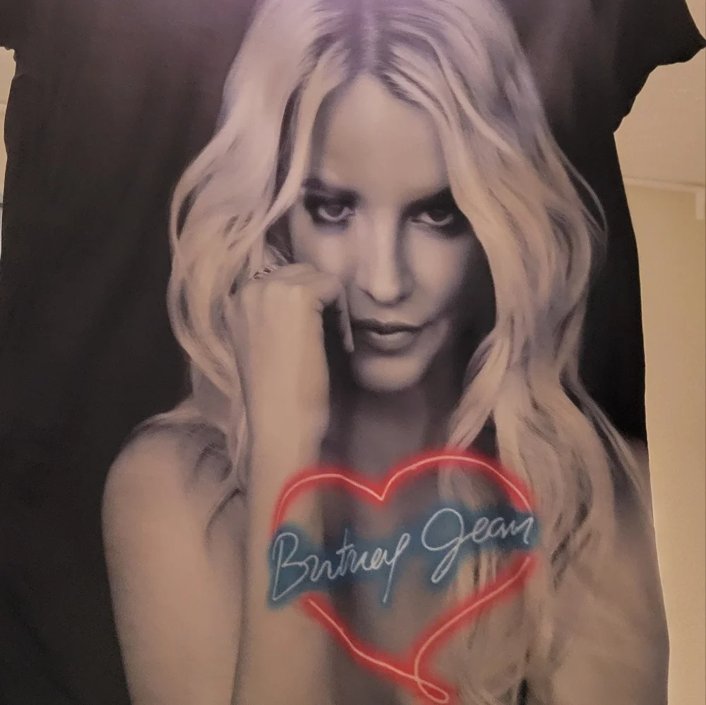 NEW-BRITNEY SPEARS NIGHTSHIRT...NWT - Picture 6 of 9